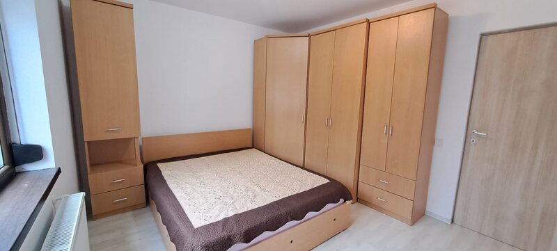 Prelungirea Ghencea, apartament 2 camere, decomandat, centrala, mobilat,